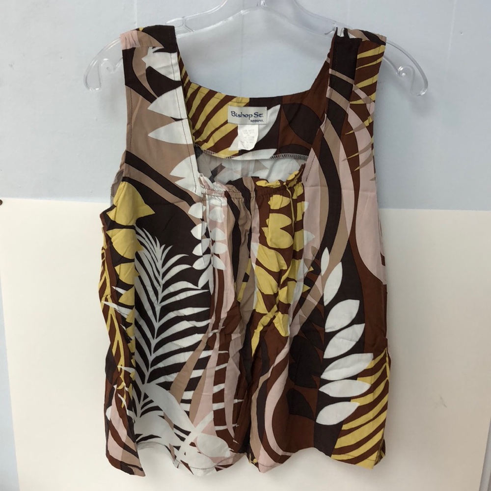 Bishop st top blouse women size medium beautiful